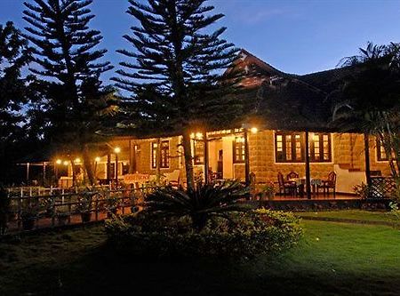 Ktdc Lake Palace Thekkady Kumily Buitenkant foto