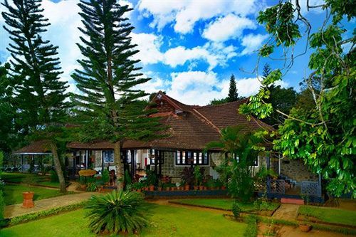 Ktdc Lake Palace Thekkady Kumily Buitenkant foto